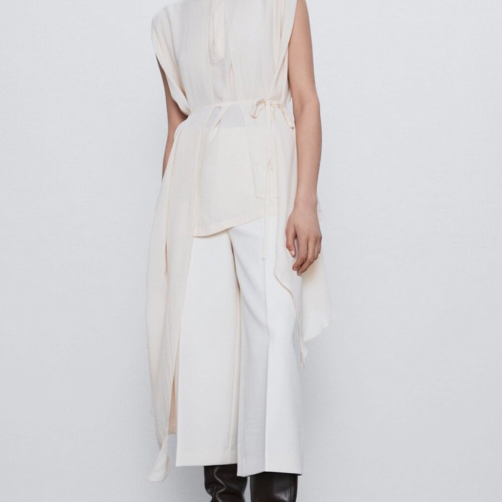 NWT RARE Zara Asymmetric Blouse